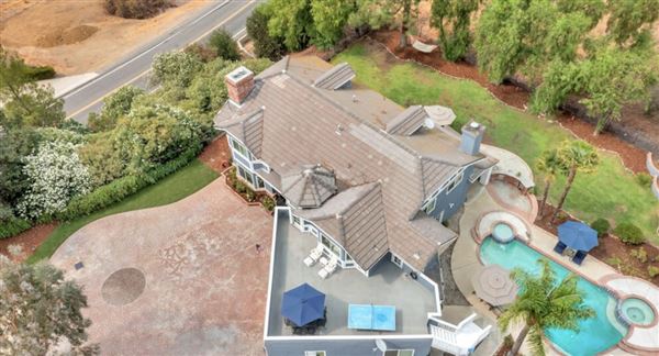 Home (10/1/2023 - Credits: Ladd Jackson - realtor)
