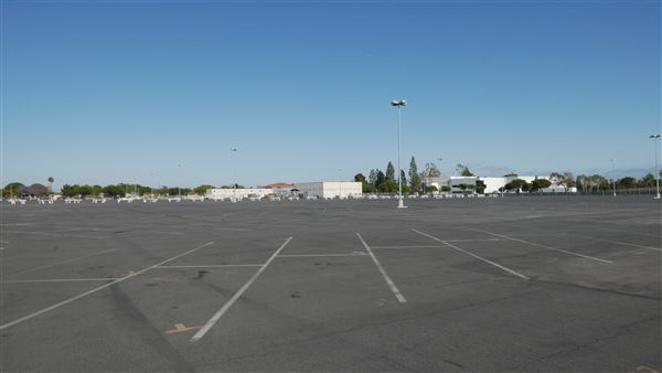 Veterans Memorial Stadium - Long Beach City College - Stadium Parking Lot (5/23/2016 - Credits: Leo Fialho)