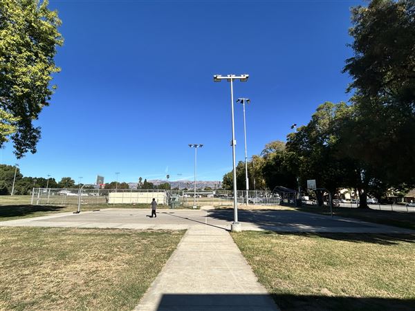 Winnetka Park and Recreation Center (11/10/2025 - Credits: Brandy Davis)