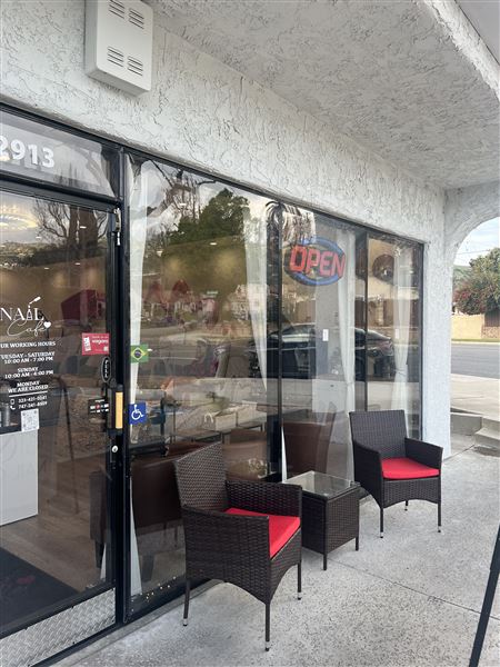 Nail Cafe (1/9/2026 - Credits: submitted by: Fabiola  Hidari)