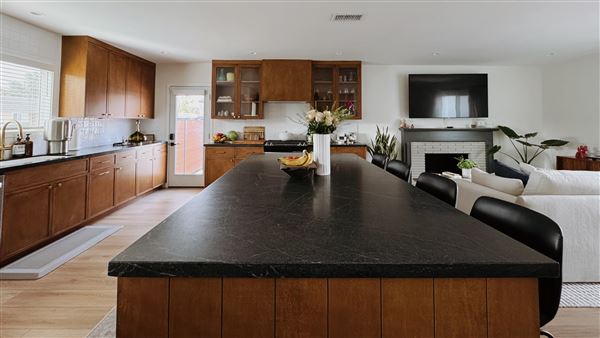 Lake Balboa Ranch Style Home (2/14/2026 - Credits: Duvier Degenhardt-Poviones)