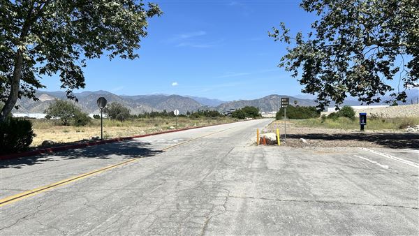 Santa Fe Dam Recreational Area - Road to Nature Center (4/23/2026 - Credits: Brandy Davis)