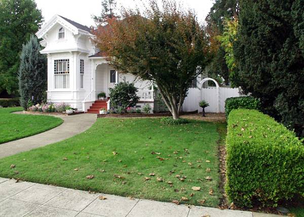 McDonald Avenue Neighborhood (12/31/2003)