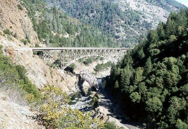 Pulga Bridge (12/31/2003)