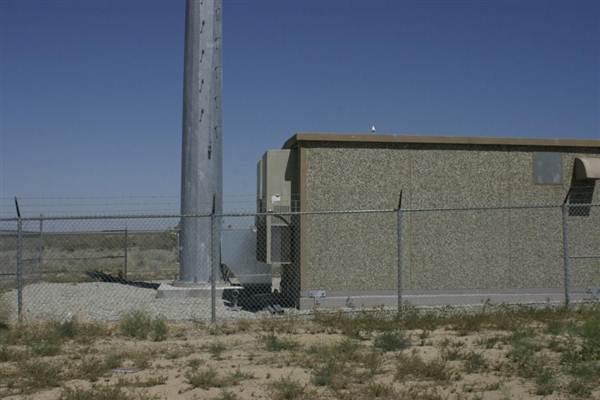 Communications Tower; 128th & Pearblossom Highway (5/20/2011 - Credits: Lindsay Mizrahi)