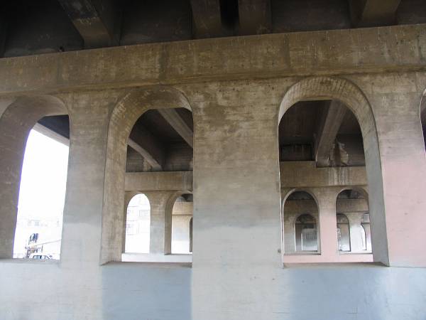 Fourth Street Bridge - 4th Street & Santa Fe Ave (4/3/2009)
