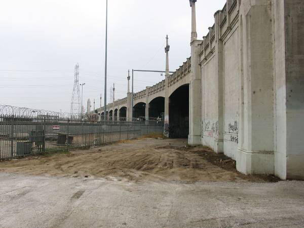 Fourth Street Bridge - 4th Street & Santa Fe Ave (4/3/2009)