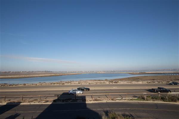 Bolsa Chica State Beach (SB) & Lifeguard Tower - Lifeguard Tower view (2/11/2014 - Credits: Kevin Lachman)