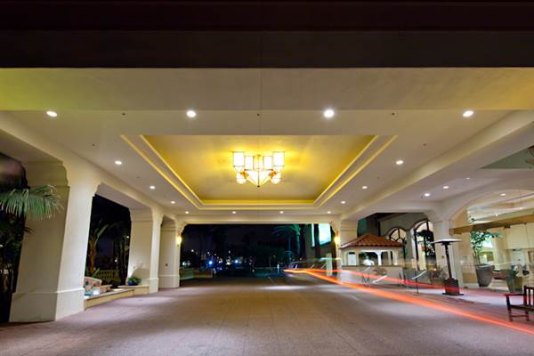 Hilton Waterfront Beach Resort (1/9/2013)