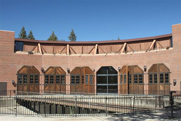 California State Railroad Museum Point of Interest (POI) (7/11/2013 - Credits: By BenFranske (Own work) [CC BY-SA 3.0 (http://creativecommons.org/licenses/by-sa/3.0)], via Wikimedia Commons)