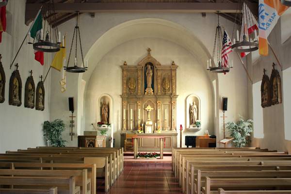 Mission San Rafael Arcangel (5/10/2008 - Credits: Klauborough at English Wikipedia [CC BY-SA 3.0 (http://creativecommons.org/licenses/by-sa/3.0)], via Wikimedia Commons)