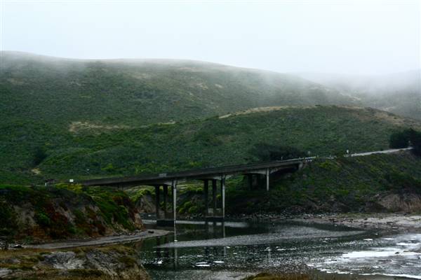 San Gregorio State Beach Bridge (6/29/2012 - Credits: "Bridge on Highway 1" by Dileep Eduri (CC BY-NC-ND 2.0)[https://creativecommons.org/licenses/by-nc-nd/2.0/legalcode]https://www.flickr.com/photos/dyle/)