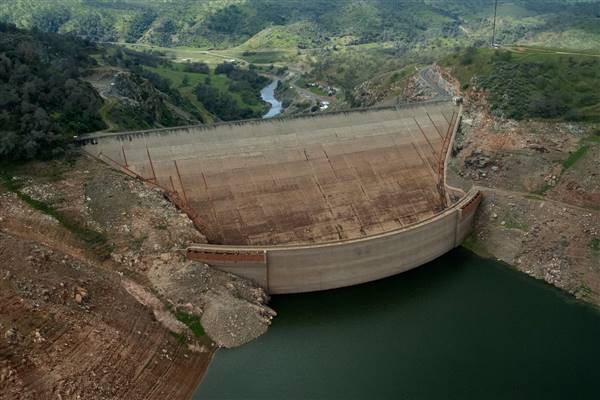 Lake McClure & Barrett Cove Recreation Area (3/2/2015 - Credits: Photo courtesy of California Department of Water Resources)