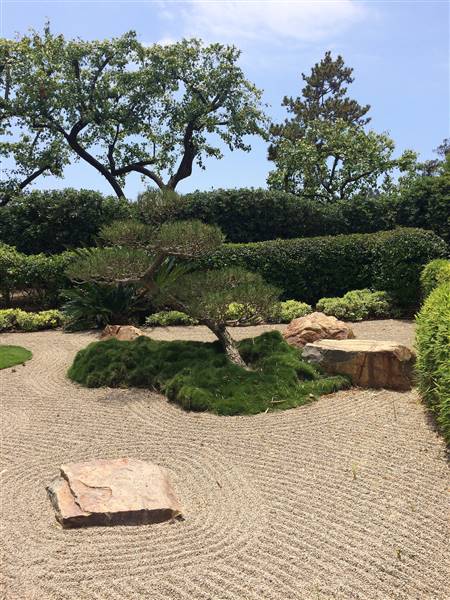 Earl Burns Miller Japanese Garden - California State University Long Beach - CSULB (5/15/2016 - Credits: "Untitled" by Sergei Gussev (CC BY 2.0)[https://creativecommons.org/licenses/by/2.0/legalcode]https://www.flickr.com/photos/sergeigussev/)