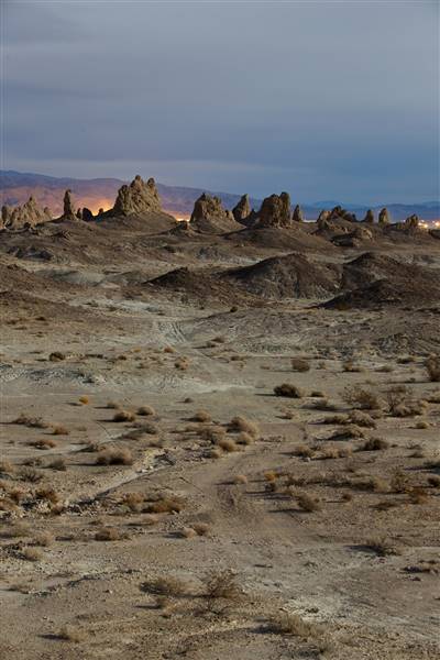 Trona Pinnacles - Ridgecrest District - Bureau of Land Management (BLM) (4/10/2009 - Credits: "Trona Pinnacles, California" by Chao Yen (CC BY-ND 2.0)[https://creativecommons.org/licenses/by-nd/2.0/legalcode]https://www.flickr.com/photos/yenchao/)