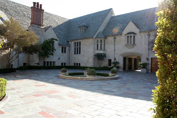 Greystone Mansion & Park (10/17/2016 - Credits: Photos courtesy of Kris Bunting)