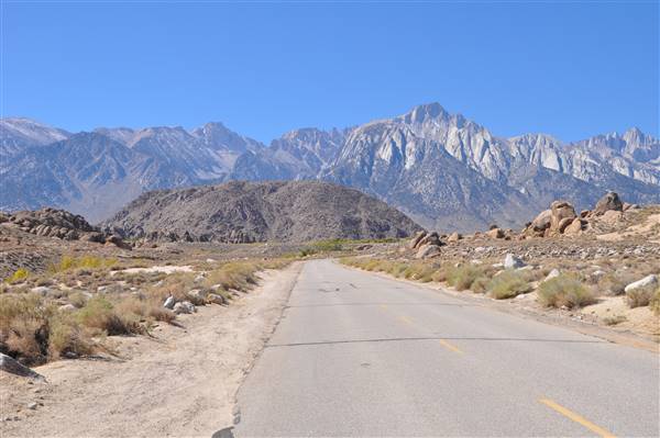 Alabama Hills - Bureau of Land Management / BLM - Bishop Field Office (11/15/2016 - Credits: Photo courtesy of Robin Citrin)