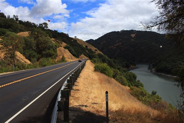Highway 20 - Calpella to Mendocino County line, east - Highway 20, looking eastward (9/20/2017 - Credits: Kellen Lim)