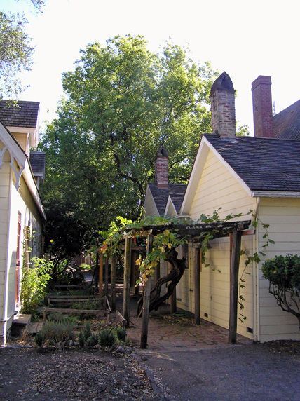 Sonoma State Historic Park (SHP) / General Vallejo’s Home / The Barracks / Mission San Francisco Solano (7/25/2018)