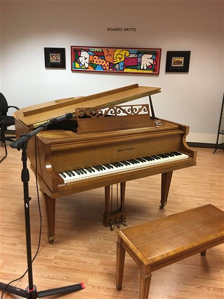 AIM Living Services Inc Creative Center / Gina Woodruff Gallery (8/14/2019 - Credits: Gina Woodruff)
