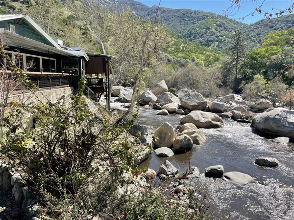 Kaweah River Bridge 1923 / Pumpkin Hollow Bridge - Kaweah River Bridge (3/23/2022 - Credits: Carmen Kazarian)