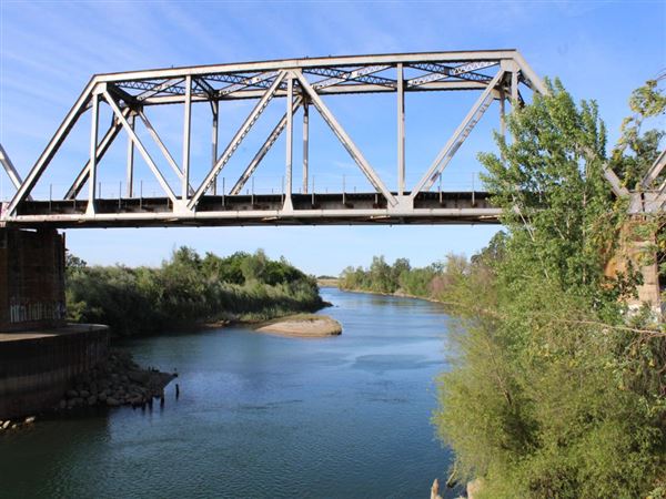 Train Bridge (4/11/2022)