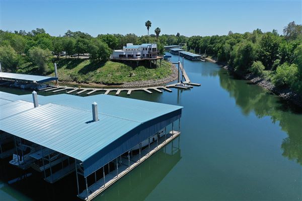 Sacramento Marina (4/28/2020)