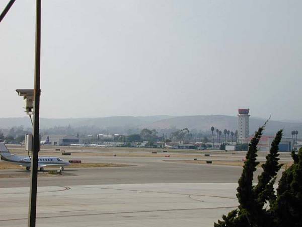 Santa Barbara Municipal Airport (12/31/2003)