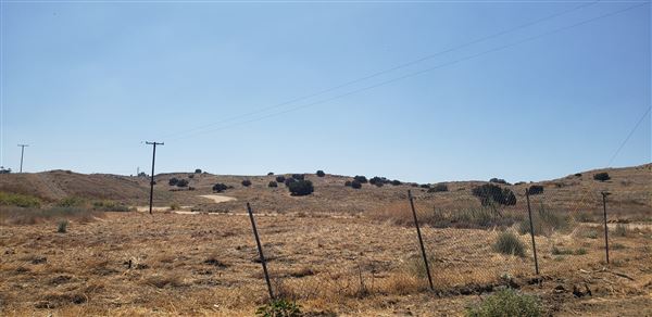 60 acres of vacant raw land - Perris CA (9/20/2019 - Credits: Angela King)