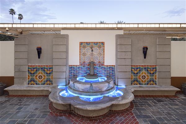 Union Station, Los Angeles - North Patio Fountain (9/9/2021 - Credits: Hollywood Locations)