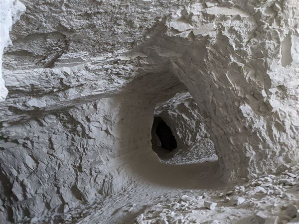 Cudahy's Old Dutch Cleanser Mine (Located within Red Rock Canyon State Park) - Cudahy Old Dutch Cleanser Mine (Red Rock Canyon State Park) (2/11/2023 - Credits: https://creativecommons.org/licenses/by/2.0/ (https://www.flickr.com/photos/ruggybear/52821176720/in/photostream/) photos taken by Matthew Dillon, no changes made.)