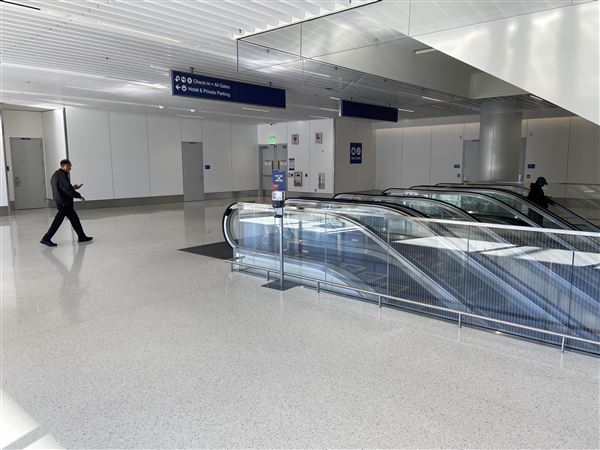 Los Angeles International Airport (LAX) - T5.5 Ticketing Escalators (1/9/2024 - Credits: Michael S. Hoffner)