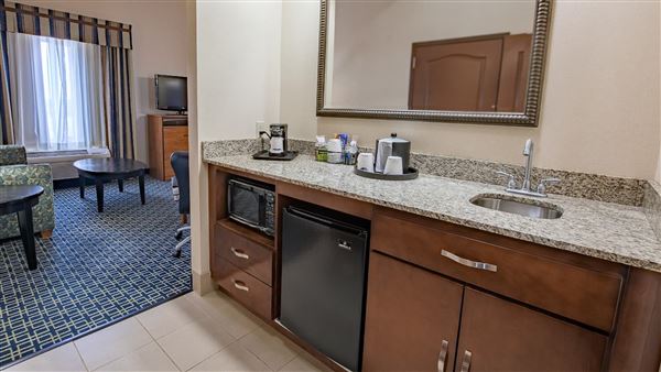Hampton Inn & Suites Ridgecrest (3/26/2024)
