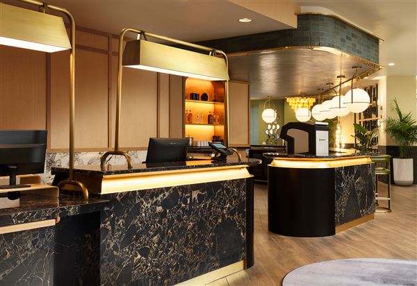 Burton House, Beverly Hills, A Tribute Portfolio Hotel - Front Desk (3/25/2024 - Credits: R BENSON)