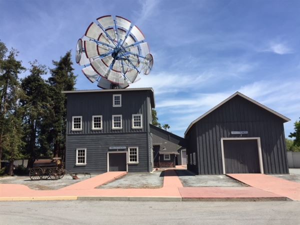 Harden Ranch Wind Engine (5/2/2018 - Credits: Harden Foundation)