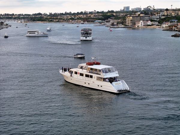 Mojo @ Newport Harbor - City Cruises (5/14/2024 - Credits: Photo Courtesy of City Experiences)