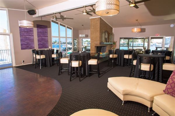Waterfront Lounge & Garden @ Newport Harbor - City Cruises (5/14/2024 - Credits: Photo Courtesy of City Experiences)