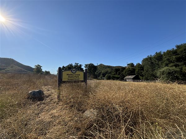 Malibu Creek State Park (SP) - Reagan Ranch Parking (7/31/2024 - Credits: Brandy Davis)