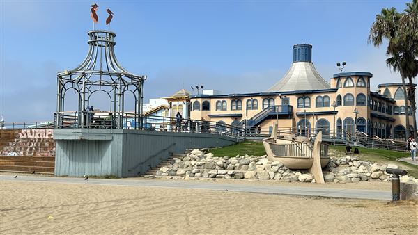 Santa Monica State Beach (SB) / Pacific Park Santa Monica Pier (10/2/2024 - Credits: Brandy Davis)