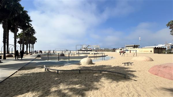 Santa Monica State Beach (SB) / Pacific Park Santa Monica Pier (10/2/2024 - Credits: Brandy Davis)