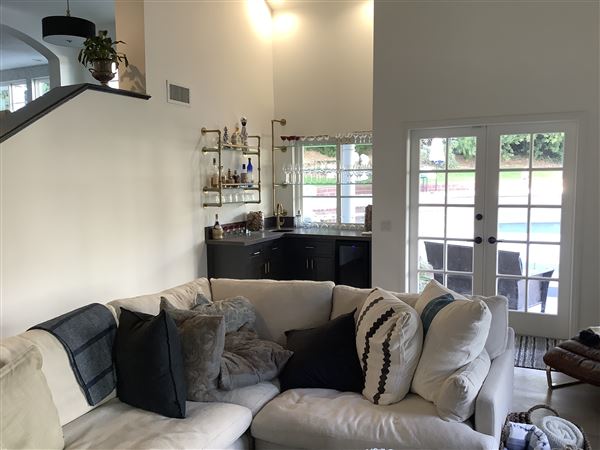 Westlake Village (10/28/2024 - Credits: submitted by: Alan Cody)