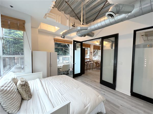 New York Style Loft - Open Space - 3,800 square feet (11/4/2024 - Credits: Photos taken by myself)