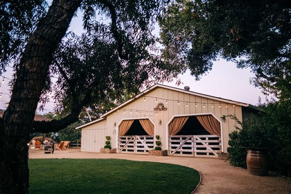 Holman Ranch (10/26/2021 - Credits: Wine Club & Marketing Manager)