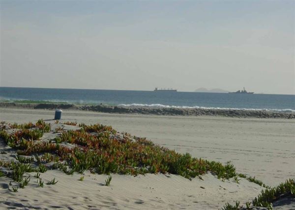 Coronado City Beach (9/22/2006 - Credits: San Diego Film Commision)