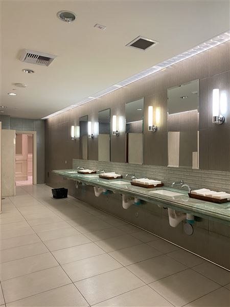 The Cathedral of Saint Sophia / Huffington Center (4/7/2025)