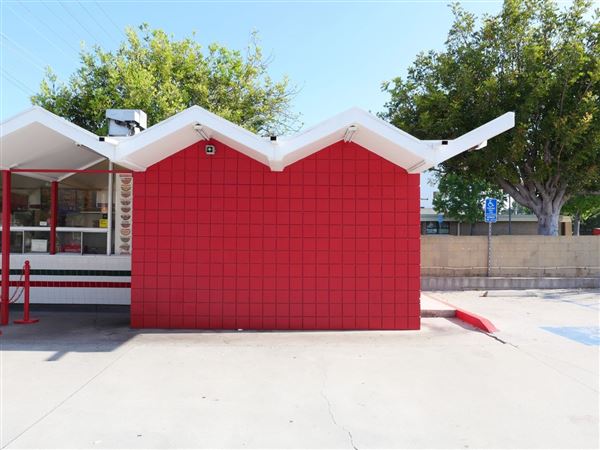 1960s Modern Restaurant Drive Thru (7/23/2024 - Credits: Dave Mortell)