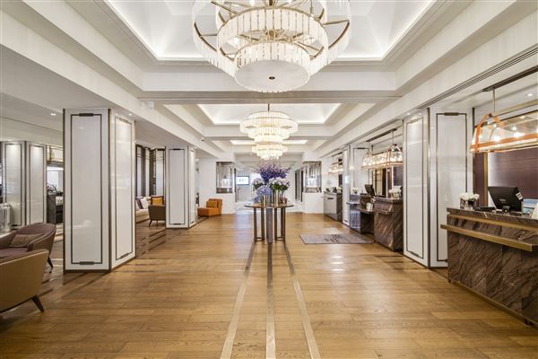 Sheraton Universal Hotel (5/8/2025 - Credits: submitted by: Christaine  Abdennour)