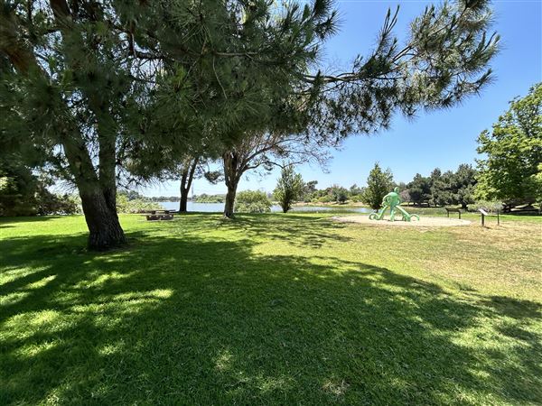 Whittier Narrows Recreation Area / LA County Parks - US Army Corps of Engineers - Legg Lake (6/17/2025 - Credits: Brandy Davis)