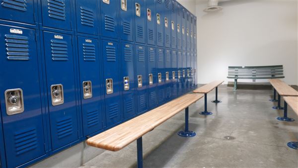 College of the Canyons - Locker Rooms (3/28/2015 - Credits: Leo Fialho)