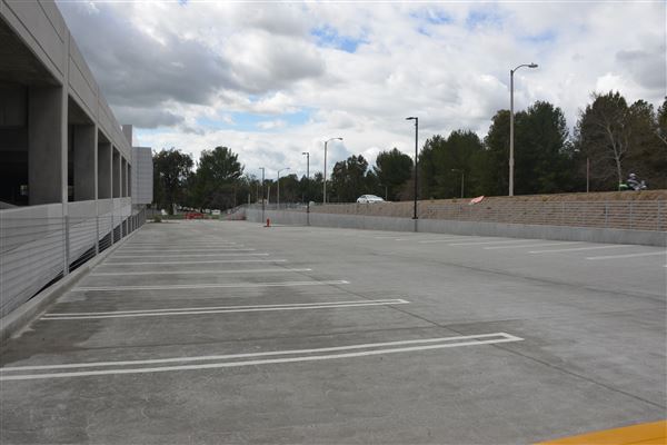 College of the Canyons - Lot 7 Parking Structure (3/21/2019 - Credits: Leo Fialho)